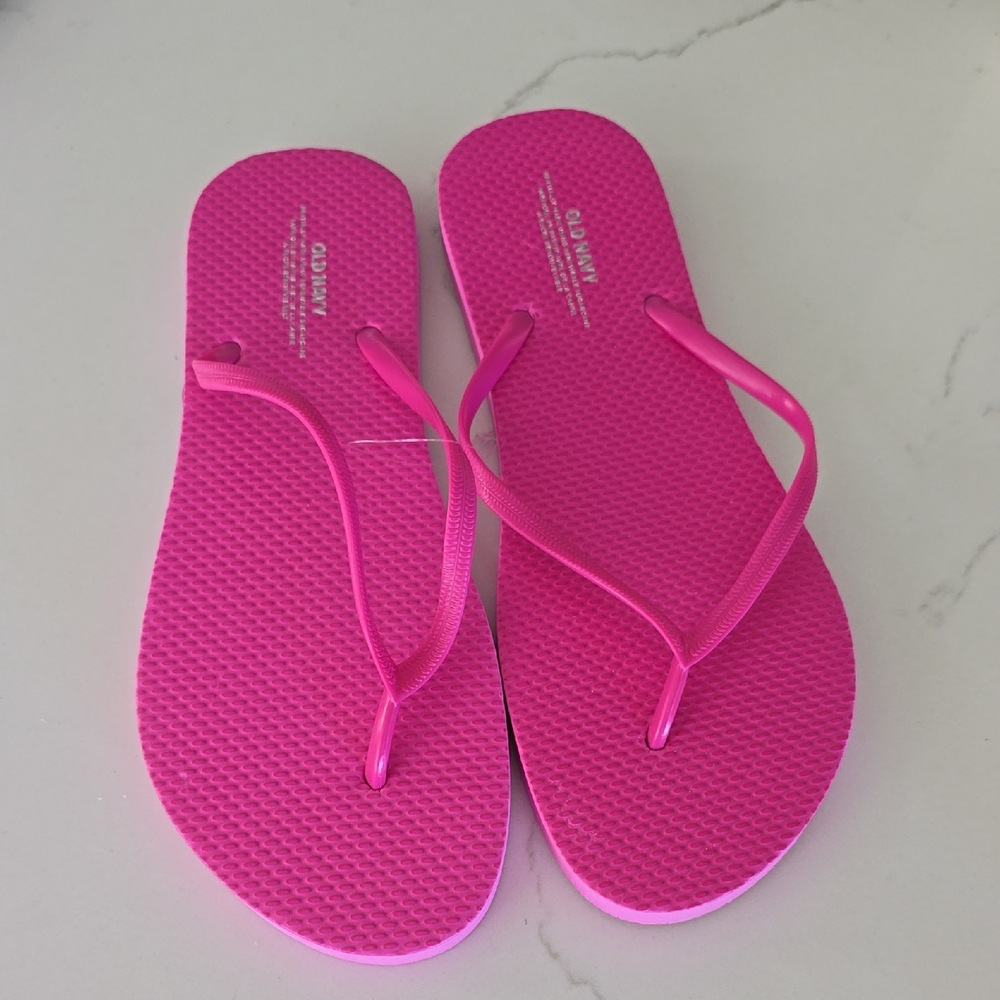 Old Navy Bright Pink Women's Sandals